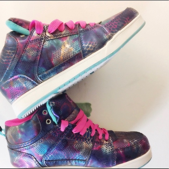 Pink/Blue Girl's Athletic Shoe Size 5 - Picture 5 of 11